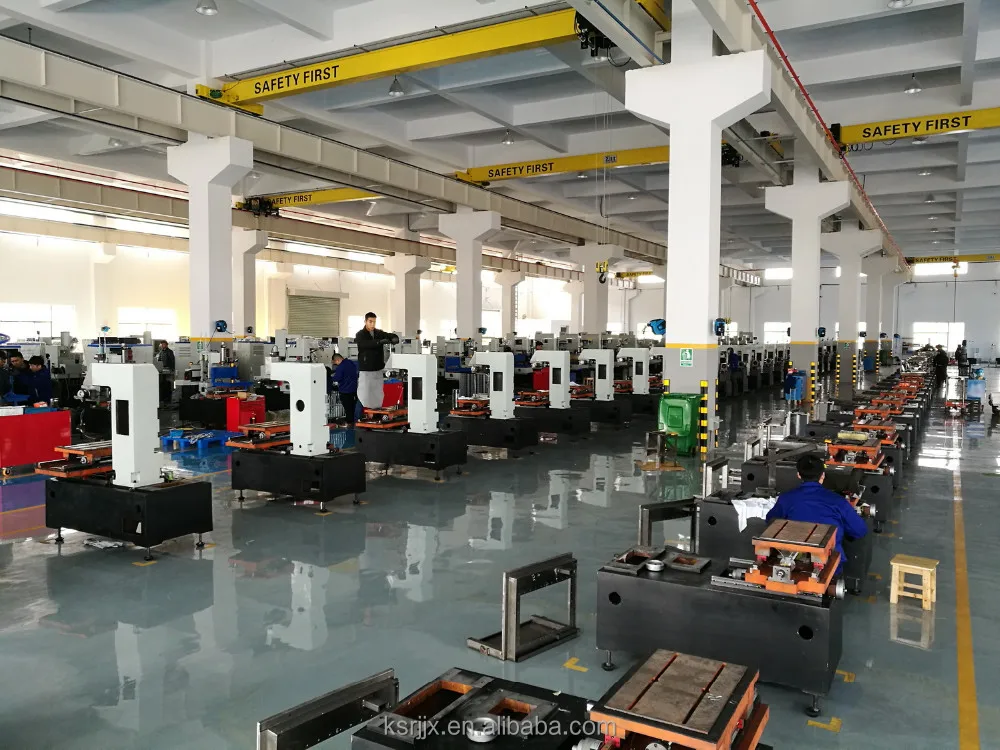 
2018 DK Series CNC precision fast speed Wire Cut edm machine edm cutting machine 
