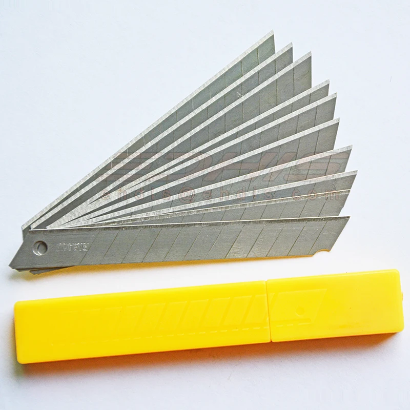 CN011 9mm snap off stainless steel cutting knife blade