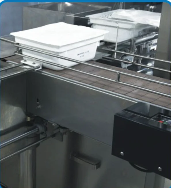 Fully automatic prefilled syringe filling machine for different different liquid