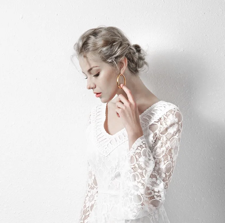 Минималистичные простые женские крупные большие золотые серьги-кольца