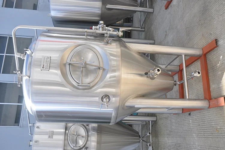 
3000L Stainless steel 304 cooling jacket conical fermenter tank 