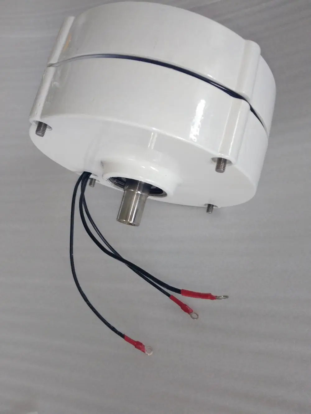 Free shipping! Three phase ac 200w 12v/24v permanent magnet generator for wind turbine