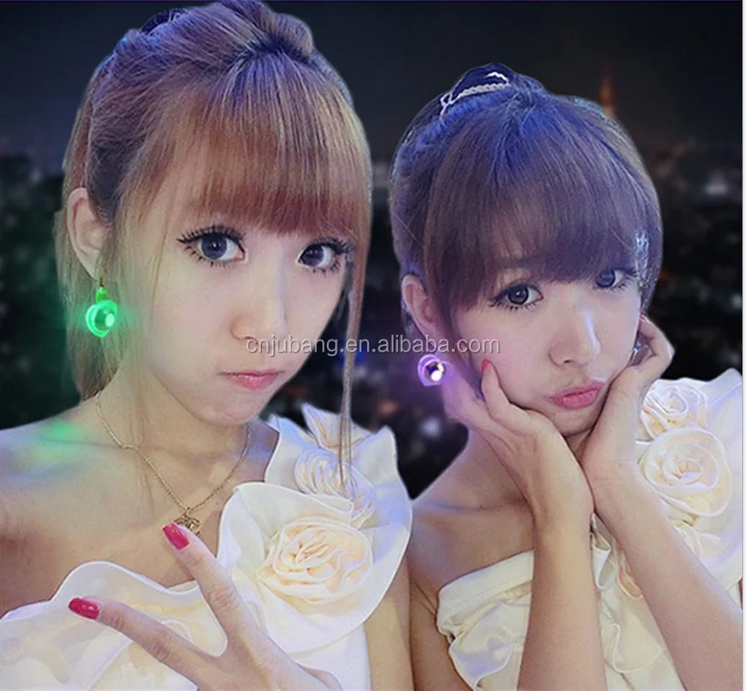 Модные мигающие Серьги/светодиодные мигающие кольца/мигающие Серьги