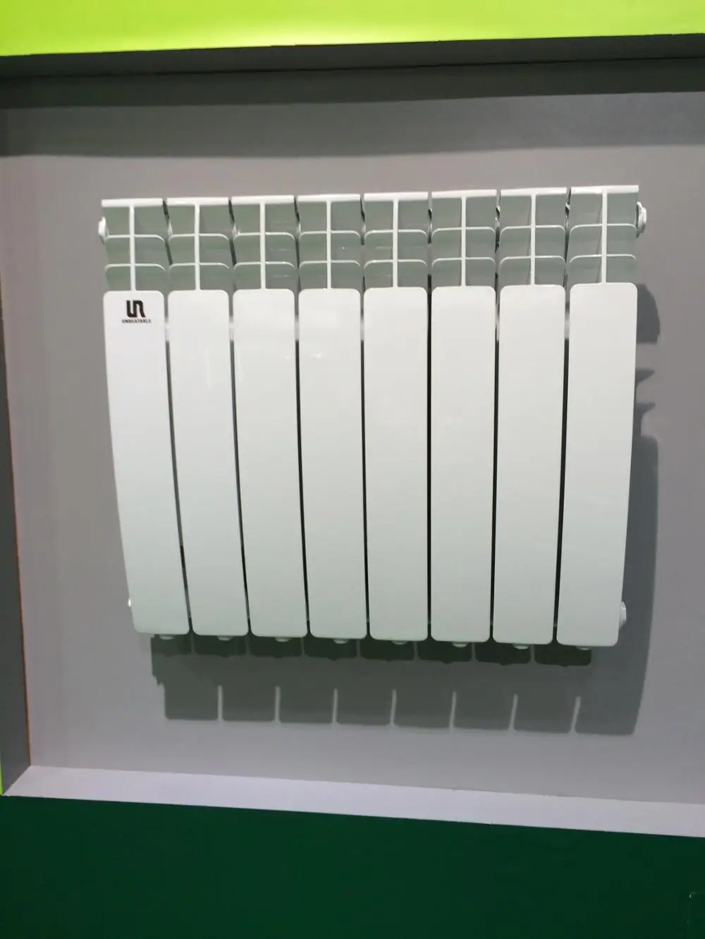 Home use slolar room  heater wall mounted hot water italian aluminum radiator central  radiator heating