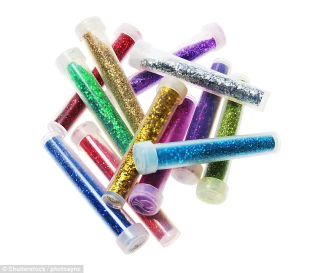 2020 new Bulk Glitter supplier for DIY crafts glitter powder and bulk glitter polyester test tube packaging