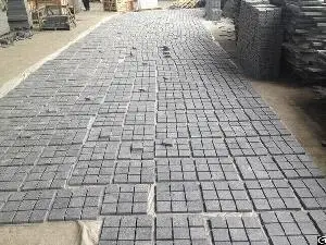 China cheap price G654 grey granite palisade stone for paving garden