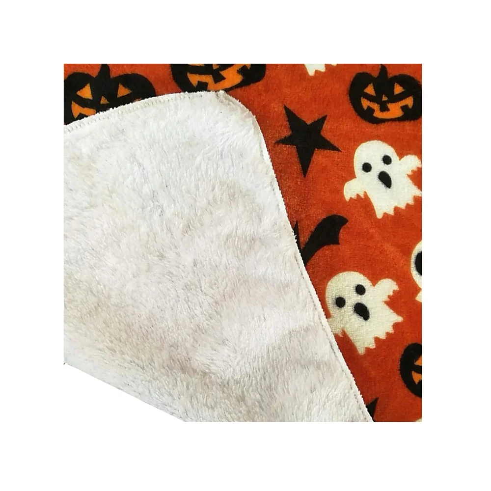 
WholesaleCustomized High Quality Halloween Flannel Fleece Blanket Cartoon Pumpkin Hooded Blanket Halloween Print Throw Blanket 