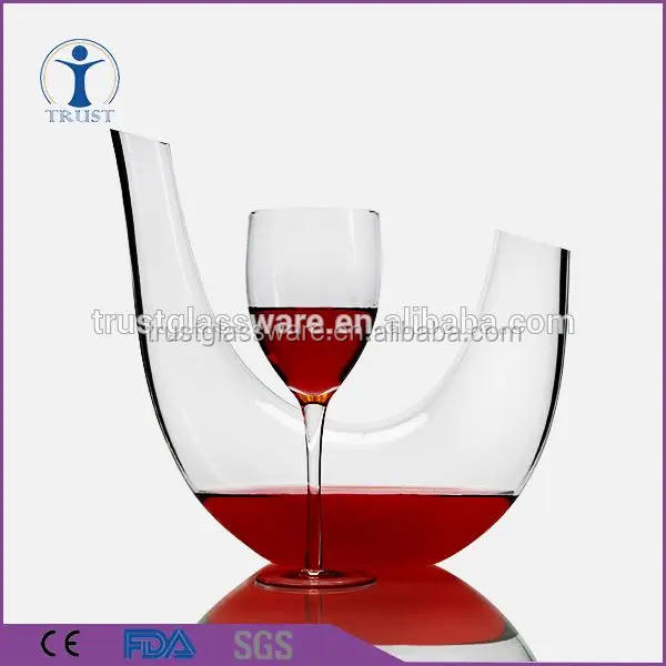 2016 горячей продажи фантазии hand made высокое качество clear бык рогом формы стеклянный графин