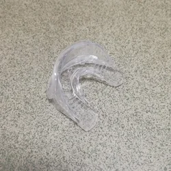 Teeth whitening dual silicone mouth guard/mouth tray