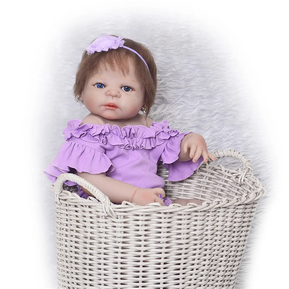
Lovely 23 Inch Reborn Baby Dolls Soft Silicone Vinyl Fashion Babies Doll Toy Kids Best Playmate Christmas Gift 