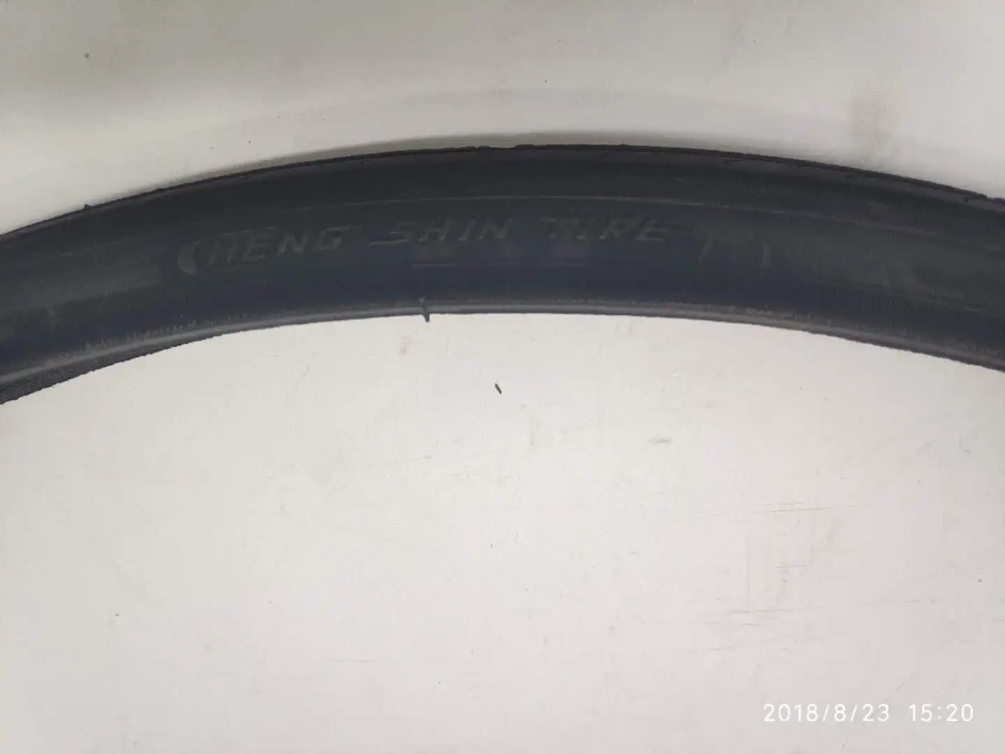 Высококачественная дешевая велосипедная шина/резиновые велосипедные шины 700x23c