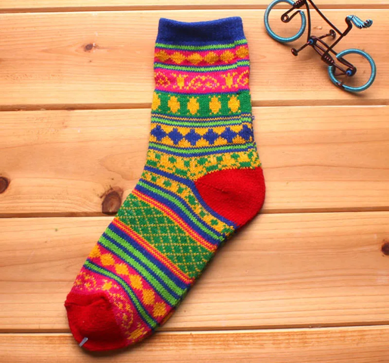 Custom design stripe colorful wool socks women