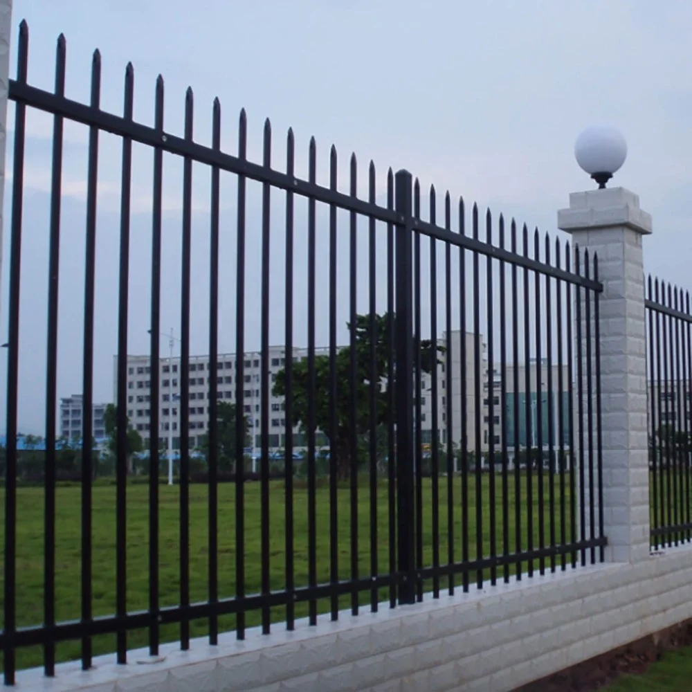 Площадка горизонтальная черная алюминиевая забор