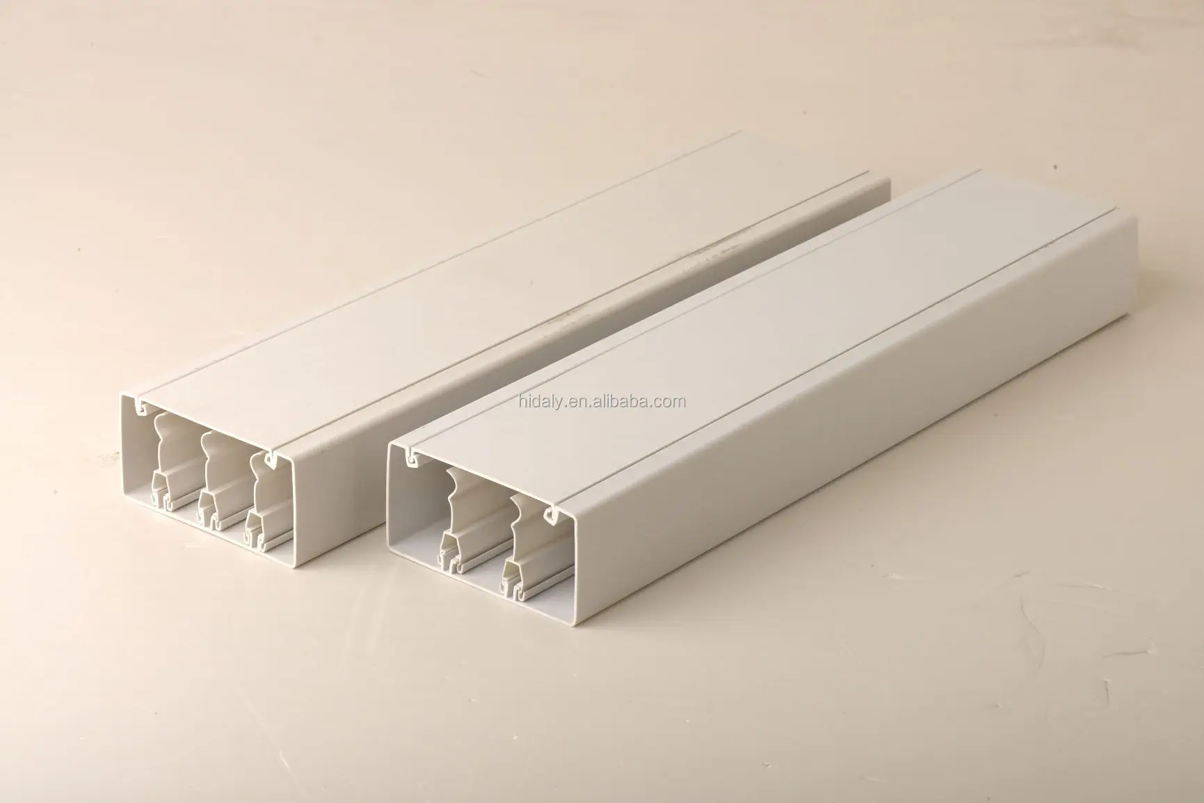 
China supplier hot sale 100x50mm Compartment Trunking for Chile Market Canaleta 
