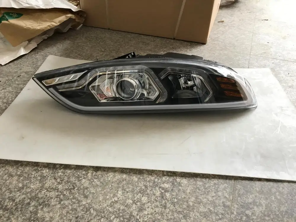 
Comil bus parts combination head lamp HC-B-1601 
