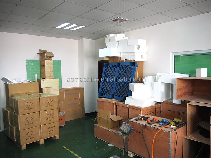 Best Selling Semi Automatic Liquid Packing Machine/liquid Filling Machine