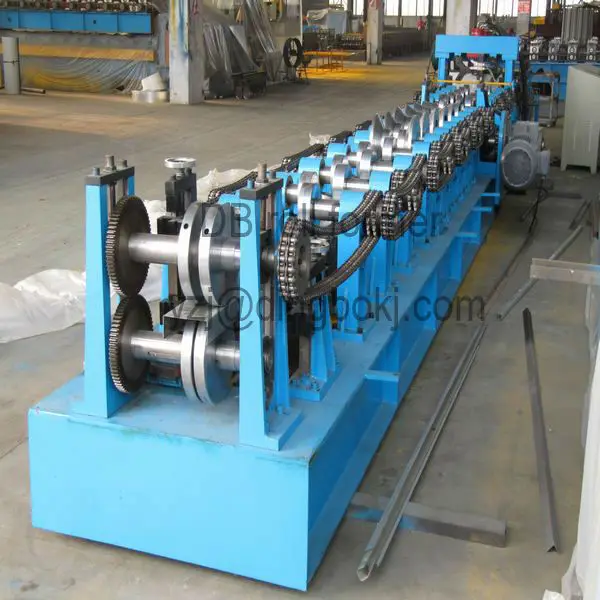 Z purlin roll forming machine with  Full automatic Hydraulic cutting and punching