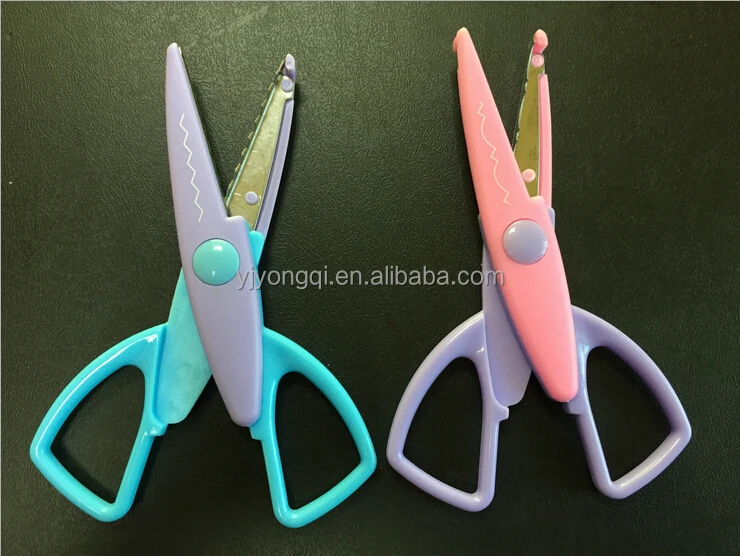 Stock Top Quality DIY Decorative Craft Border Scissors Wavy Fancy Pinking Paper Cutting