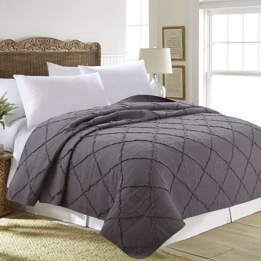 
Solid Checked Design Ruffles Patterns Bedspread Bed Quilt 
