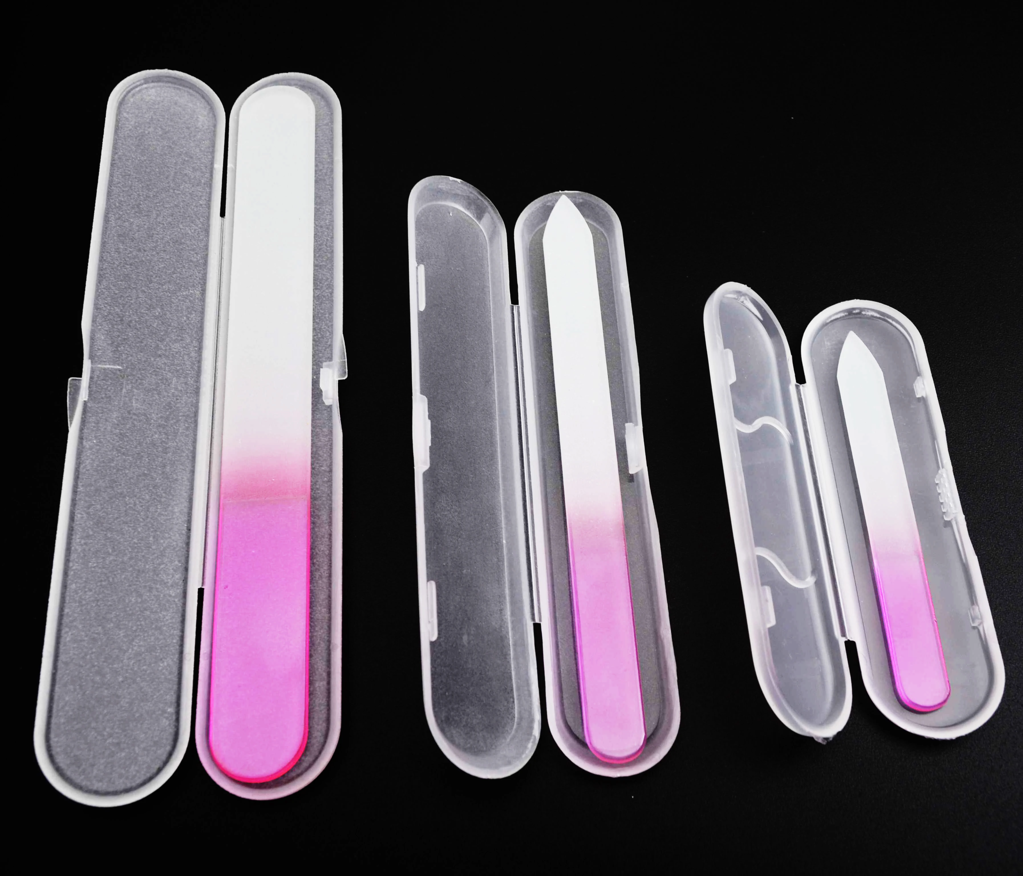 Promotional Disposable Manicure Nail Care Tool Gift Kit of Crystal Nail Polish File Emery Board Brush Toe Separator Nail Clipper