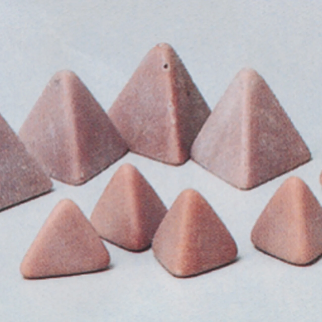 Plastic Media for Abrasive Tumbling Polishing