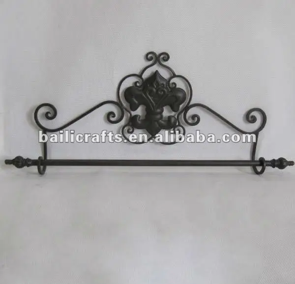 
metal towel holder 