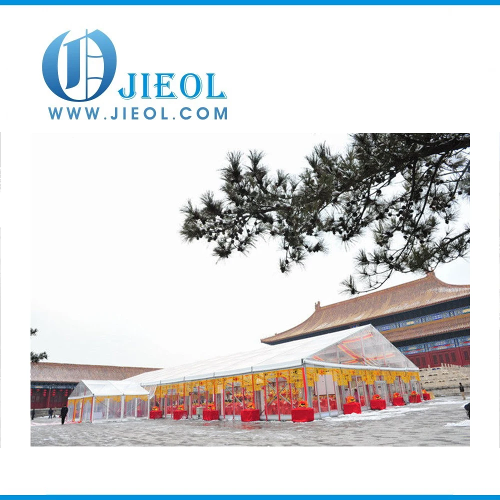 
 Открытый 500 людей Свадебные шатер ясно шатер партии с церковной окна  