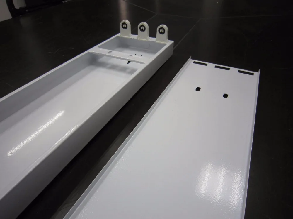 CE qualified 3xt8 three tubes fluorescent lighting fixture 4ft/5ft/8ft