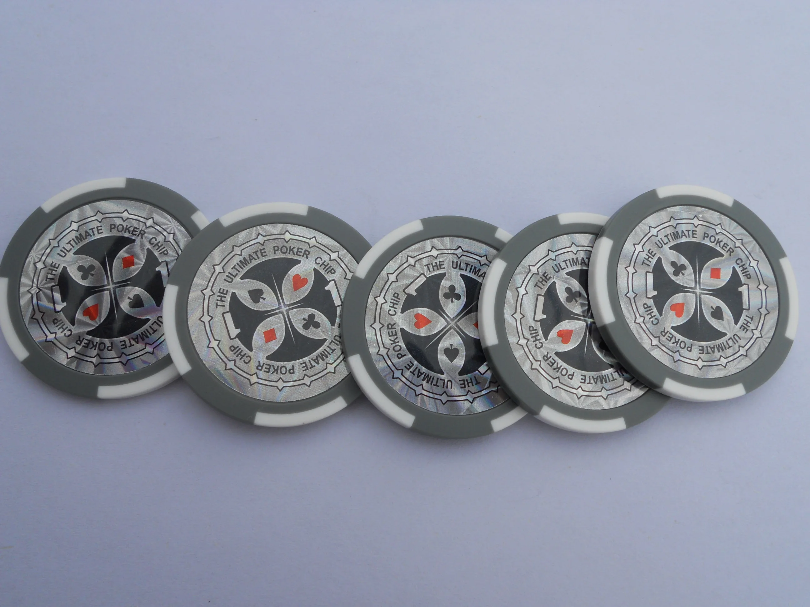 4 stripes  PS  poker chips with  stickers inlay