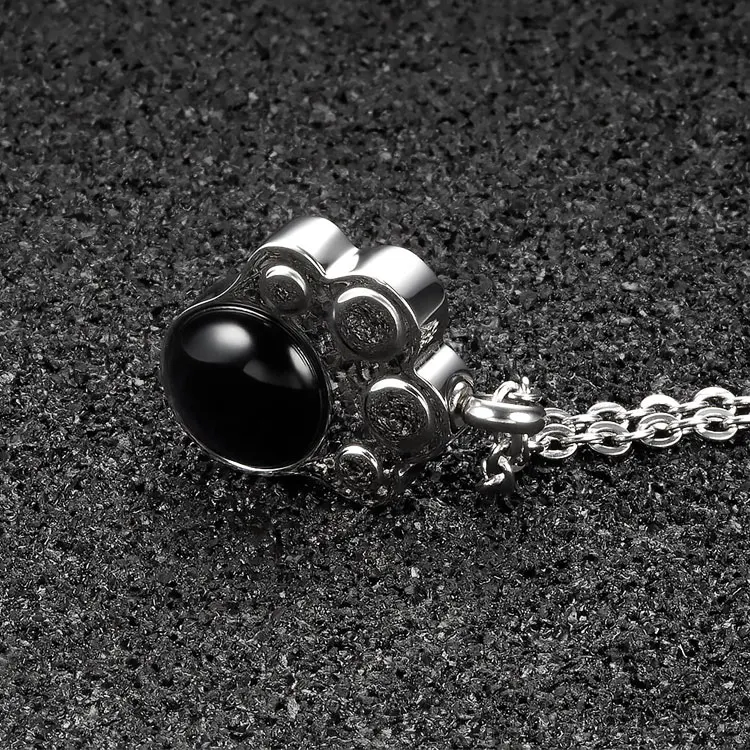 Wholesale Waterproof Stainless Steel Pet Ash Pendant Keepsake Urn Paw Pet Memorial Urn Necklace