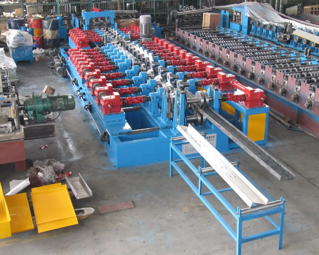 Slotted angle making machine