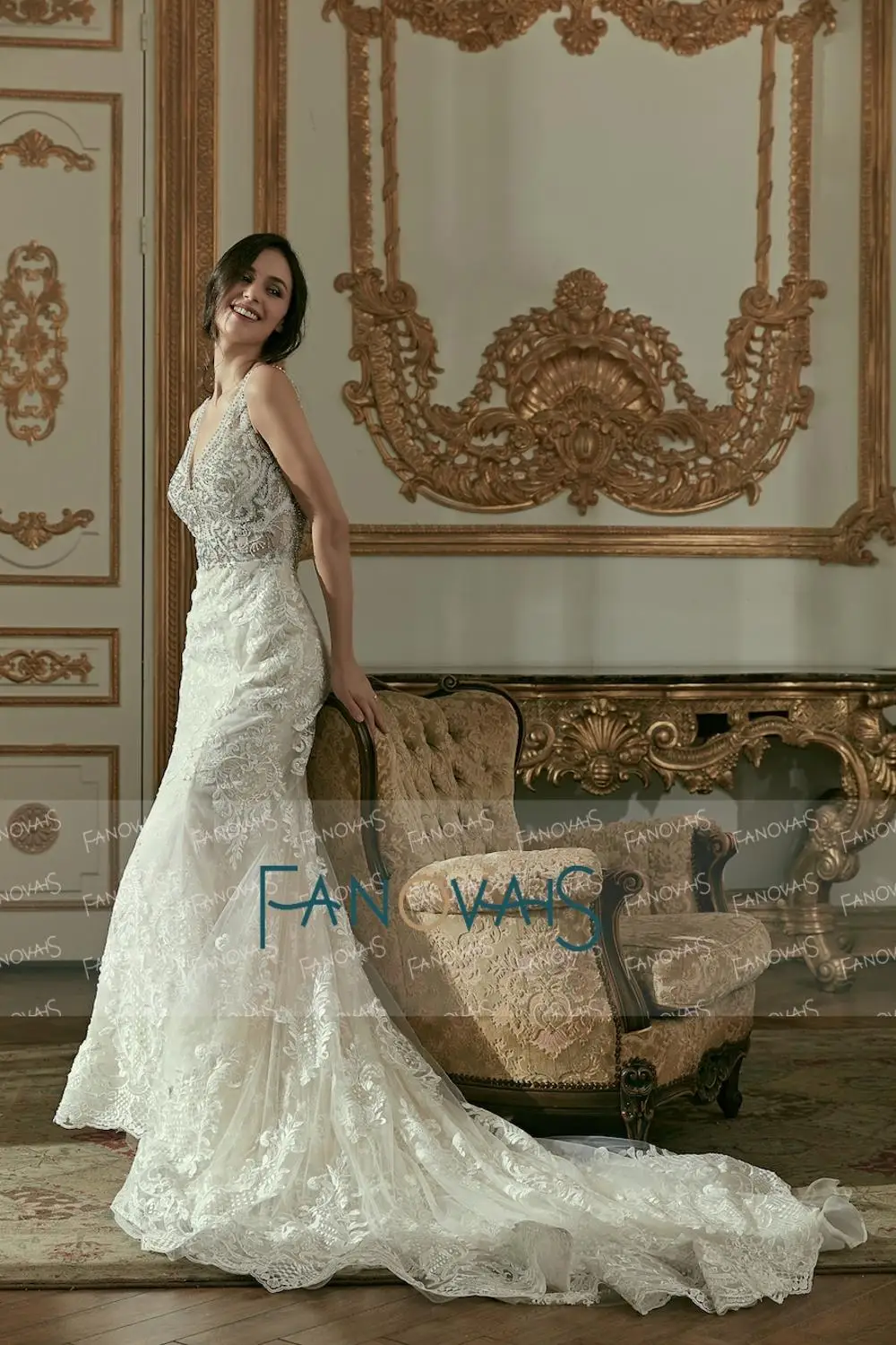 Роскошные свадебные платья с V-образным вырезом ASWY35