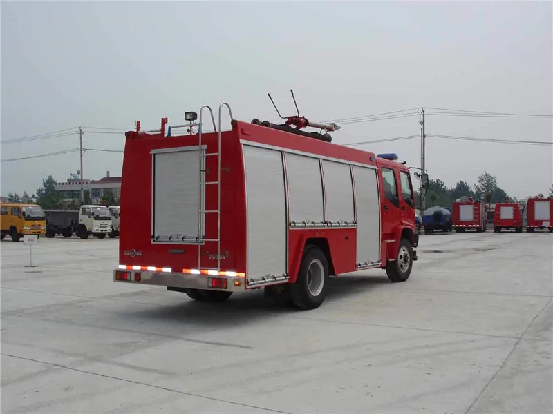 Японский 4*2 пенопластовый резервуар для воды пожарная машина