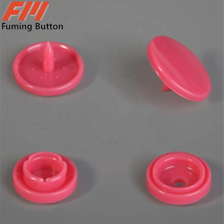 Snap fastener for clothes