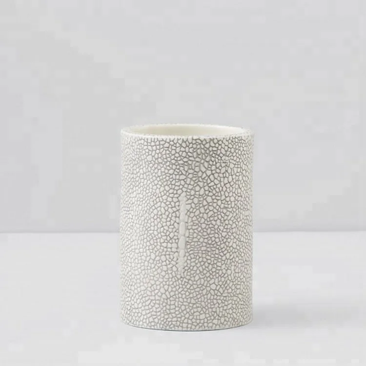 2025 Best Seller Customized Bath Household Luxury Unique Ceramic Bathroom Accessory Set