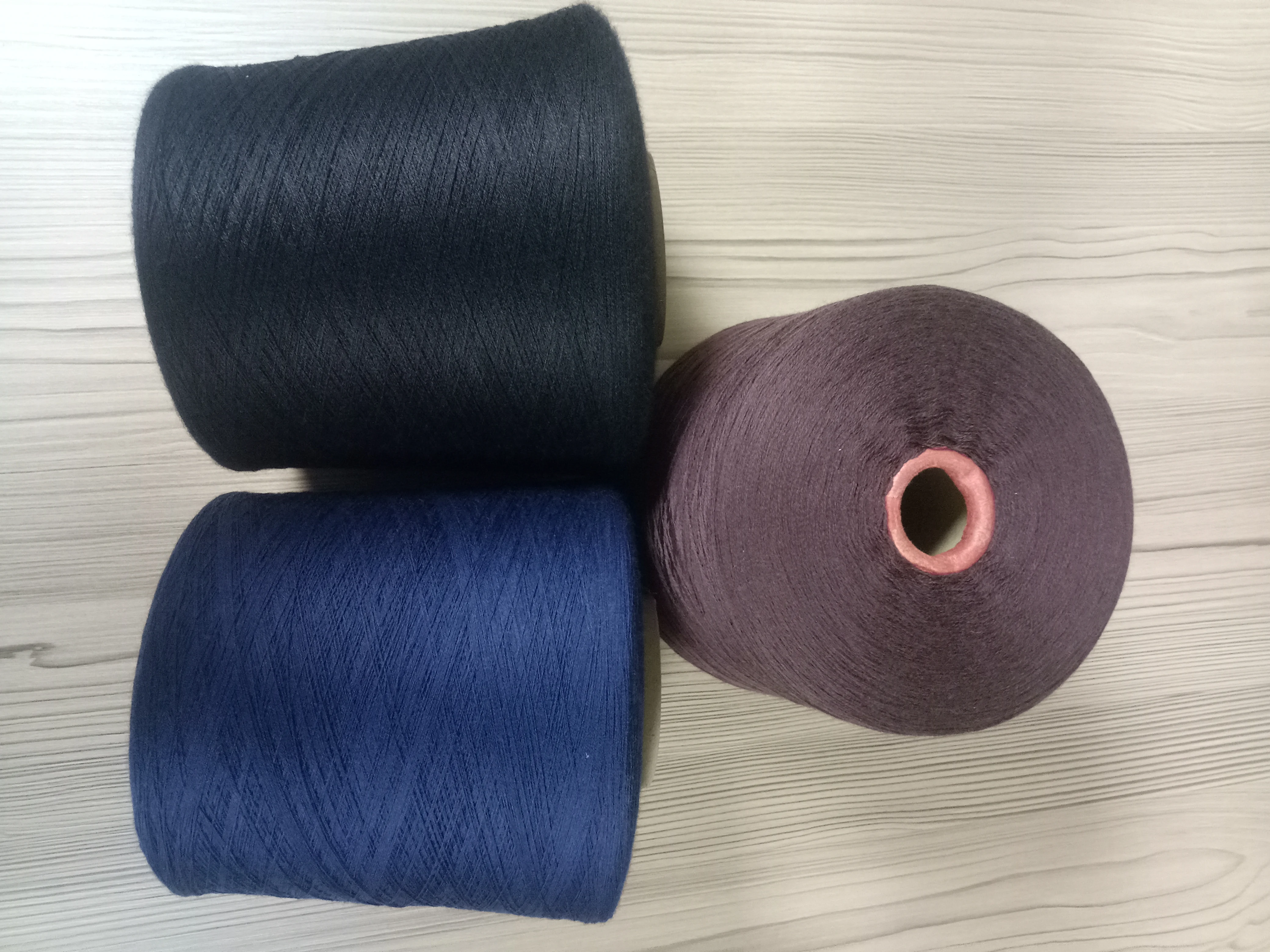 
Super softness, Superwash and Wholesale 100% Wool Yarn for knitting 
