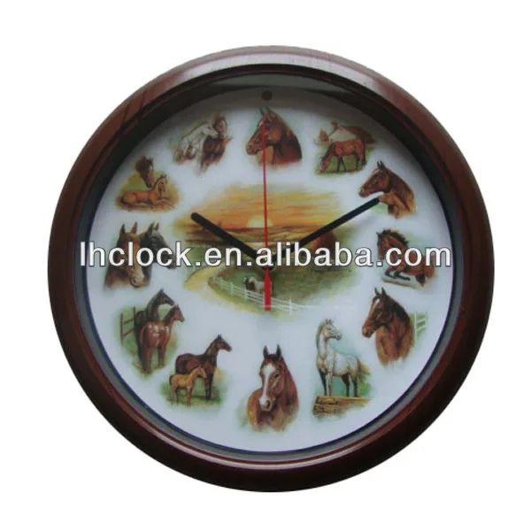 Настенные часы со звуком лошади