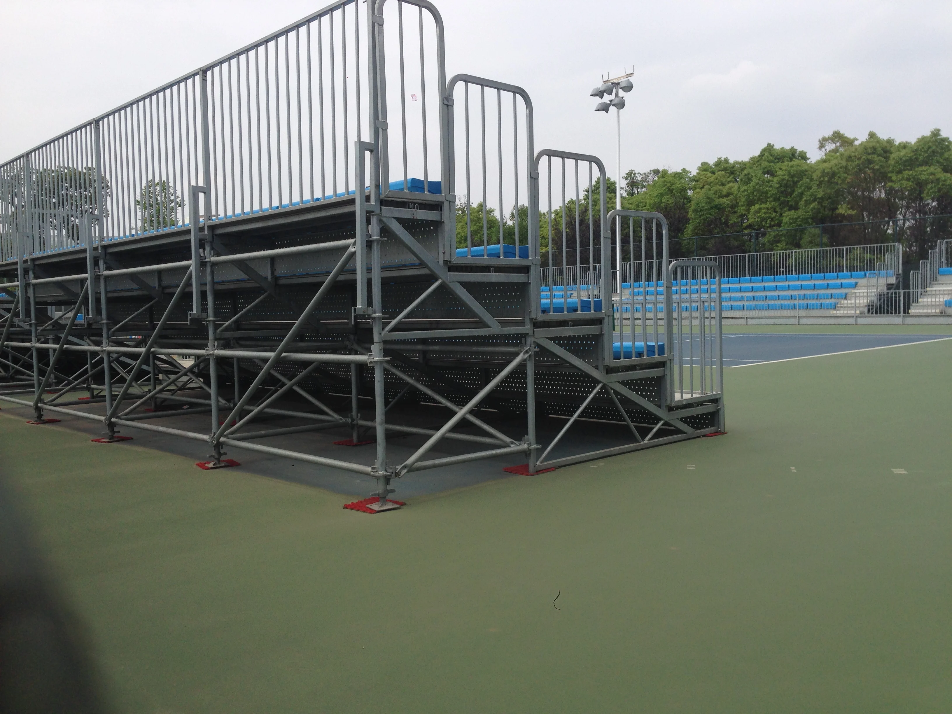 Stadium sports field temporary bleacher grandstand tribune stands outdoor demountable bleachers outdoor scaffolding bleachers