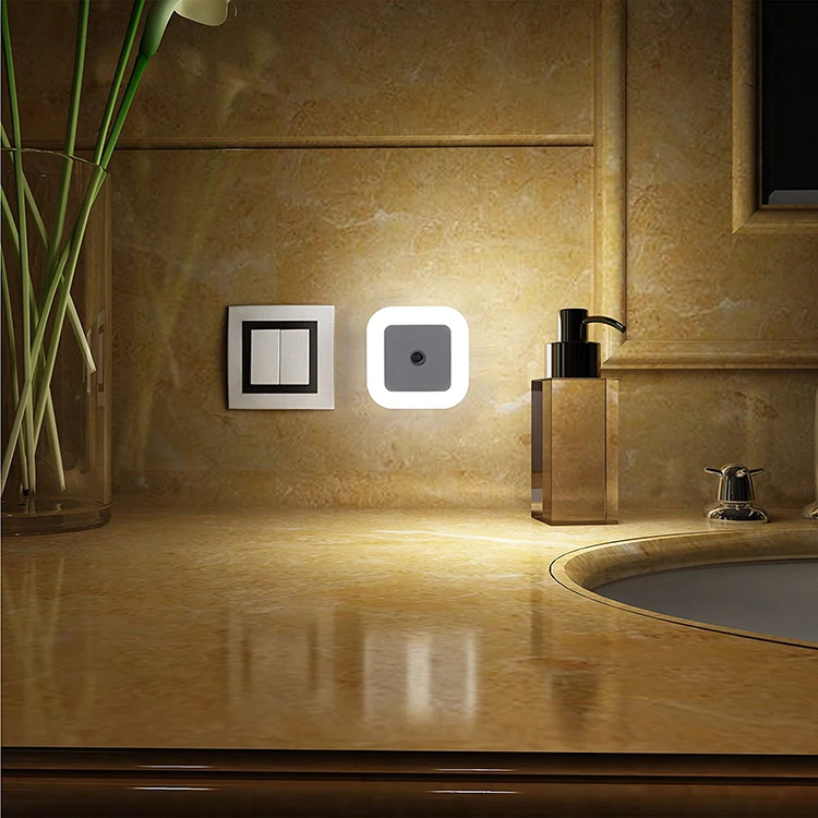 With Dusk to Dawn Touch Sensor 0.5W Plug-in Square Mini LED Night Light