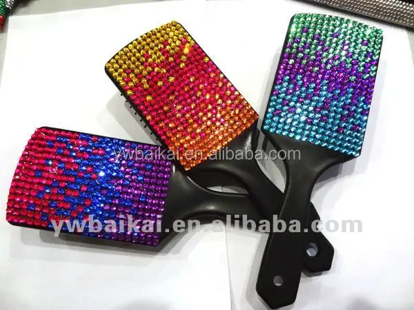 Оптовая bling bling горный хрусталь пластиковая расческа