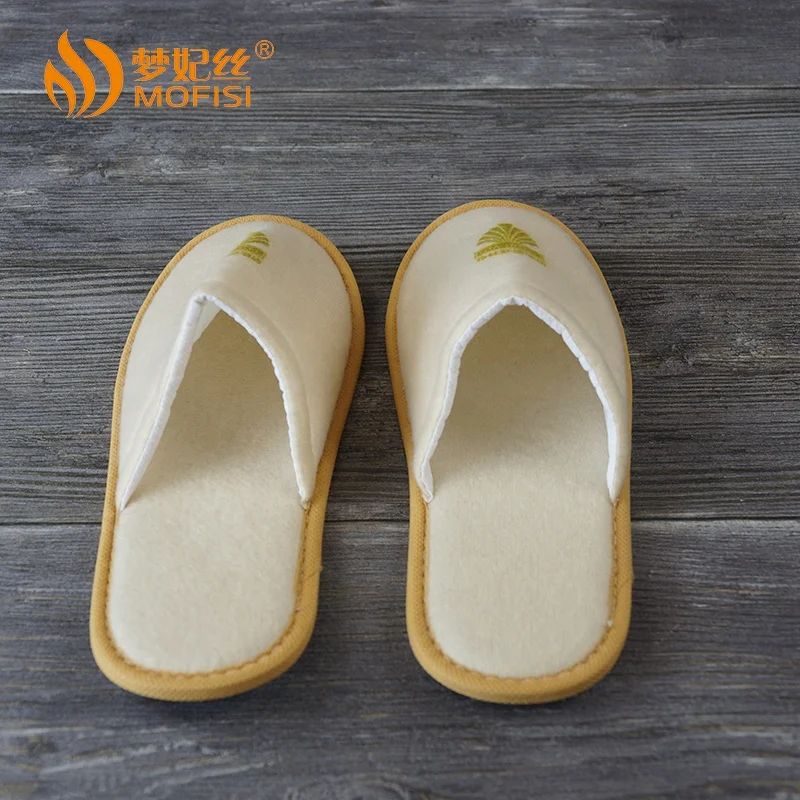 Wholesale hotel disposable slipper and indoor bath slipper