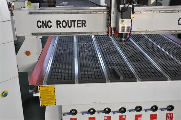 JinanOMNI Woodworking CNC Router with Rotary Axis