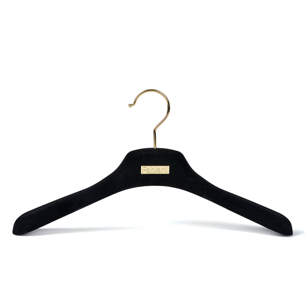 Wholesale high quality non slip black velvet plastic coat hangers with logo