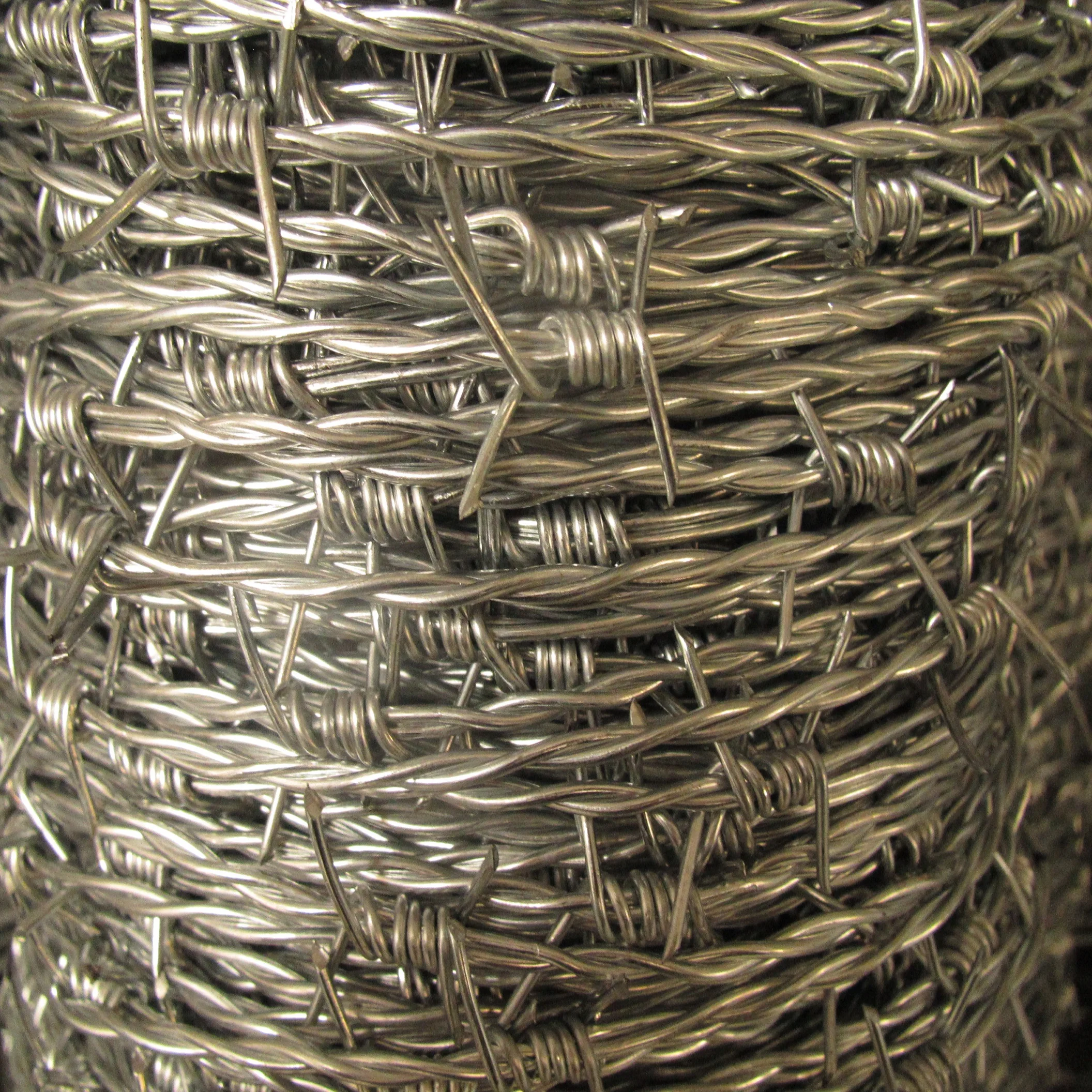 2020 Cheap price  Galvanized Barbed Wire Manufacturer in China ISO for sale