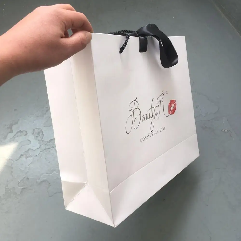 Custom Packaging Bag Wholesale Luxury Cheap Price Luxury Famous Brand Gift Custom Printed Shopping Paper Bag With Your Own Logo