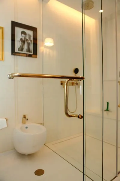 
clear tempered glass sliding shower enclosure door 10mm 12mm price 