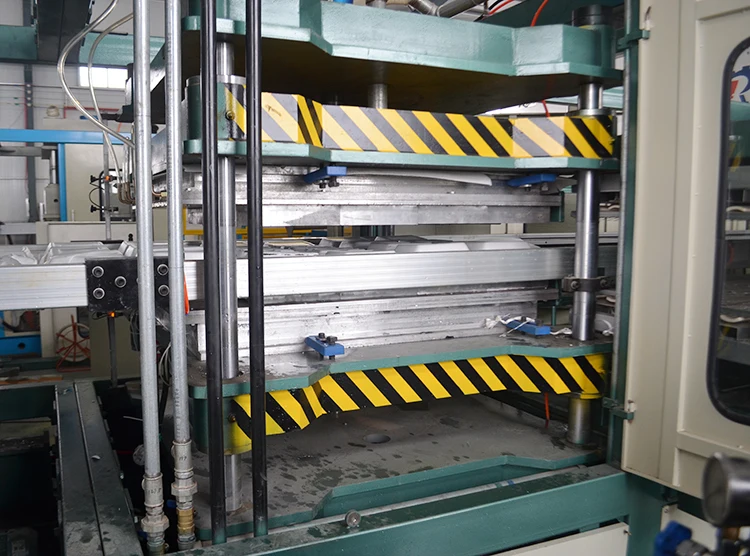 HONGRUN Model FCA100*125 ps foam disposable lunch box making machine fast food packing machine