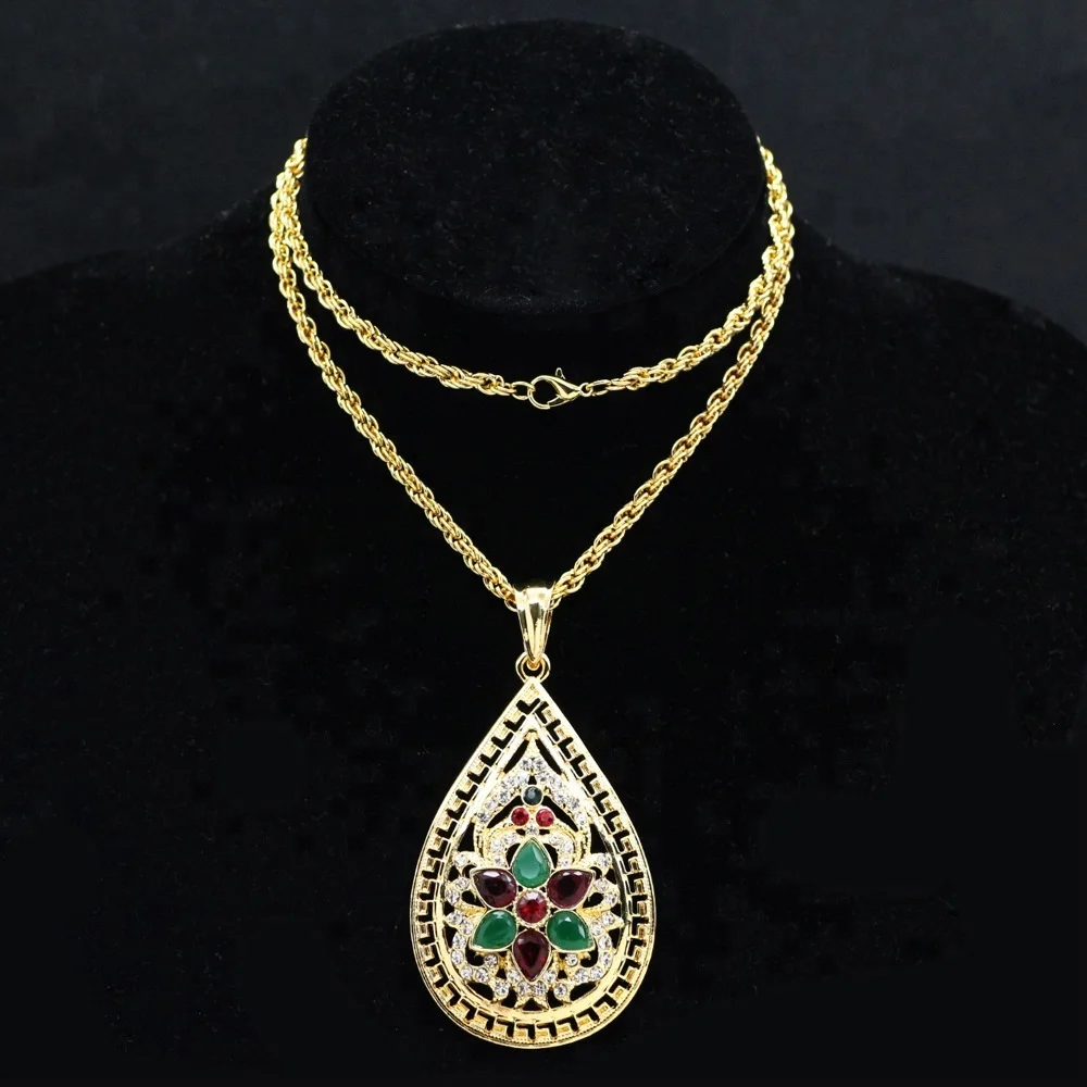 Xus  Middle Eastern Arabian Moroccan Diamond Red Emerald dubai gold chain rosary necklace