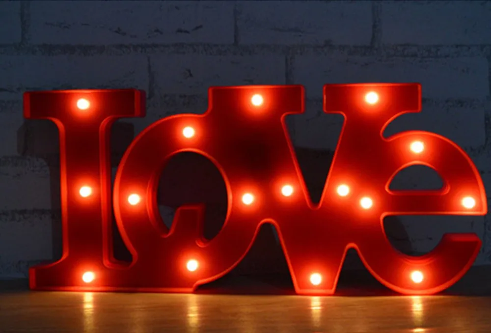 Battery Operated desktop lamp table marquee lamp 3D LOVE letter night lamp electronic led sign for party Christmas