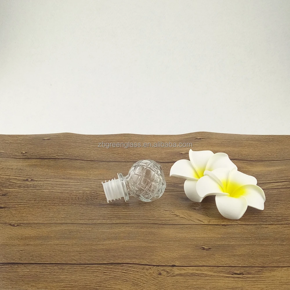 Fancy clear glass wine bottles with glass stopper for liquor